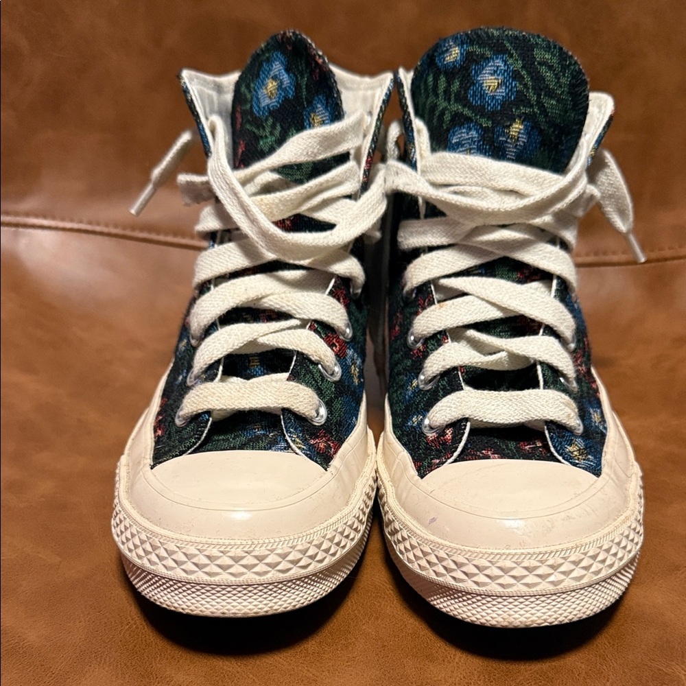 Floral High-Top Women’s Sneakers